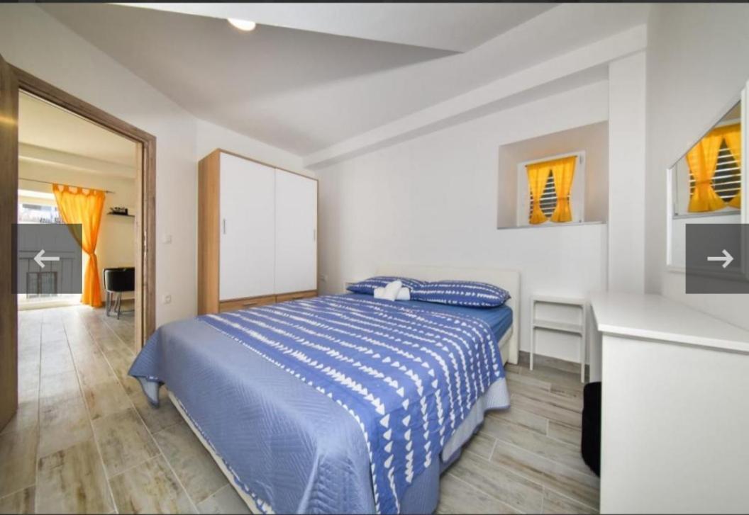 Kuca Za Odmor Megi Apartment Posedarje Luaran gambar